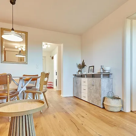 Haus Schoenblick Am Skilift Apartment *